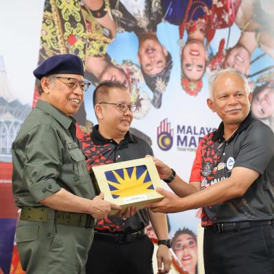 3 Ogos 2023 - Majlis Pelancaran Bulan Kebangsaan Dan Kibar Jalur Gemilang Peringkat Sarawak 2023 