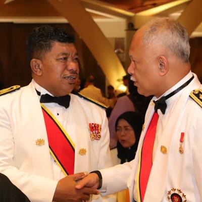 11 Oktober 2025, Sabtu - Menghadiri Majlis Jamuan Negeri bersempena Sambutan Perayaan Hari Lahir Ke-79, Tuan Yang Terutama Yang Di-Pertua Negeri Sarawak, Tun Pehin Sri Dr. Haji Wan Junaidi bin Tuanku Jaafar Di Dewan Santapan DUN, Kuching.