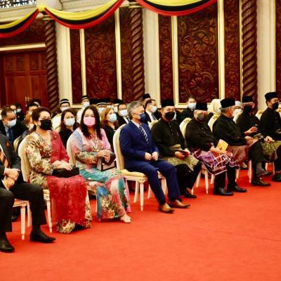 19 JANUARI 2022- MENGHADIRI MAJLIS ISTIADAT PENGURNIAAN DARJAH-DARJAH KEBESARAN NEGERI SARAWAK BERTEMPAT DI DEWAN BESAR, ASTANA NEGERI SARAWAK.