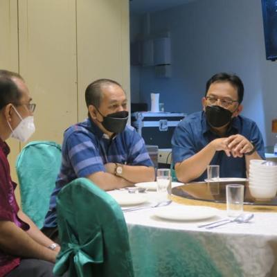 12 FEBRUARI 2022 - MENGHADIRI MAJLIS MAKAN MALAM ANJURAN LEMBAGA PEMBANGUNAN KORIDOR WILAYAH (RECODA) DAN LEMBAGA KEMAJUAN BINTULU (BDA) BERSAMA YBHG. DATUK SERI JAMIL BIN RAKON, TIMBALAN KETUA SETIAUSAHA KANAN (TKSUK)