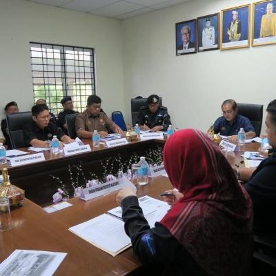 1 JULAI 2022 - MENGIKUTI PROGRAM LAWATAN KUALITI AGENSI-AGENSI PERSEKUTUAN SARAWAK DI KOMPLEKS IMIGRESEN, KASTAM, KUARANTI DAN KESELAMATAN (ICQS) LUBOK ANTU