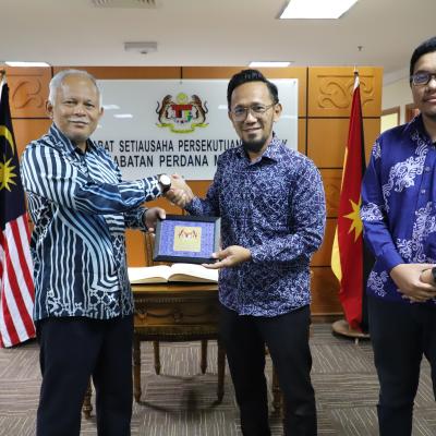 21 September 2023 - Kunjungan Hormat Daripada Pengarah Perbadanan Kemajuan Kraftangan Malaysia Sarawak