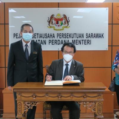 26 APRIL 2021-ENCIK HALLMAN BIN HAJI SABRI, PENGARAH EKSEKUTIF PUSAT PEMBANGUNAN KEMAHIRAN SARAWAK (SARAWAK SKILLS)