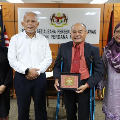 12 Jun 2024 - Kunjungan Hormat daripada Tuan Haji Dirwana bin Haji Azool, Pengarah Perpaduan Negeri Sarawak