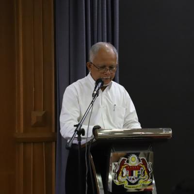 19 Jun 2024 - Menyempurnakan upacara pembukaan Kursus “Power Up Your English” bagi tahun 2024 – Siri 1 anjuran Pejabat Setiausaha Persekutuan Sarawak (PSUPS)