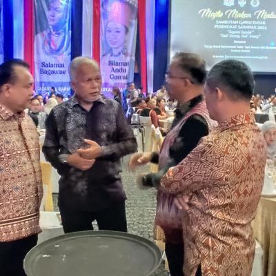 22 Jun 2024 - Menghadiri Majlis Makan Malam Sambutan Gawai Dayak Peringkat Negeri Sarawak 2024 yang diadakan di Pusat Konvensyen Borneo Kuching (BCCK).