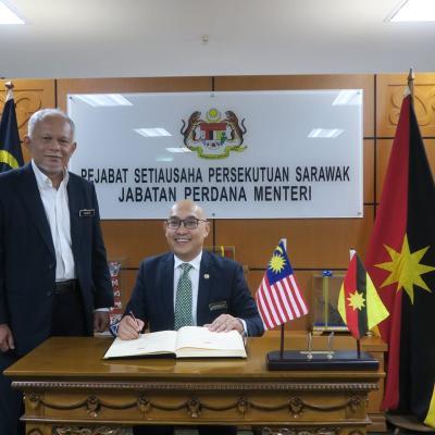 24 Jun 2024 - Kunjungan daripada delegasi Institut Diplomasi dan Hubungan Luar Negeri (IDFR) dan peserta-peserta Diploma in Diplomacy (DiD)