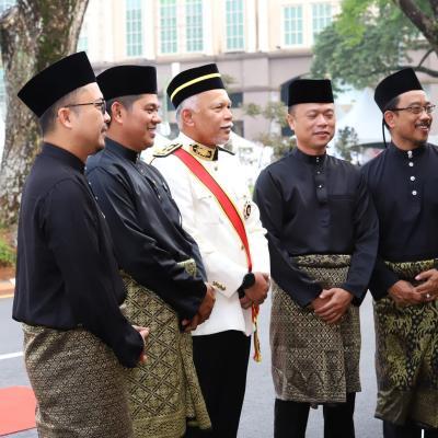 12 Oktober 2024 -  Menghadiri Istiadat Perbarisan  Dan Rapat Raksasa bersempena dengan Sambutan Perayaan Hari Lahir Ke - 78 Tuan Yang Terutama Yang di-Pertua Negeri Sarawak, Tun Pehin Sri Dr. Haji Wan Junaidi bin Tuanku Jaafar.