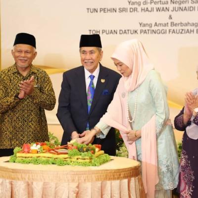 17 Oktober 2024 -  Mengetuai rombongan ketua-ketua jabatan dan agensi Persekutuan Sarawak di bawah sektor pendidikan dan sosial ke Majlis Kunjungan Hormat Agensi-Agensi Persekutuan Sarawak Bersama-sama Tuan Yang Terutama