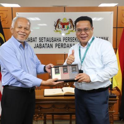 25 Mac 2025 - Menerima kunjungan hormat daripada Encik Shahrul Anuar bin Hamid, Pengarah Negeri, Bank Simpanan Nasional (BSN) Sarawak 