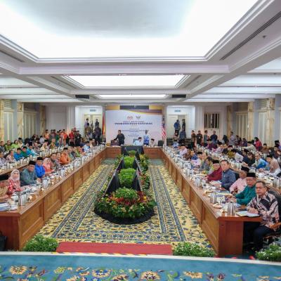 19 April 2025 - Menghadiri Mesyuarat Khas Pembangunan Sarawak 2025 yang telah dipengerusikan oleh YAB Dato' Seri Anwar bin Ibrahim, Perdana Menteri bertempat di Wisma Bapa Malaysia, Kuching.