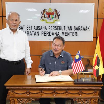 5 Mei 2025 – Menerima kunjungan hormat daripada Kongres Kesatuan Pekerja Dalam Perkhidmatan Awam (CUEPACS) Sarawak yang diketuai oleh Pengerusinya, Encik Jubilee anak Jineh hari ini.