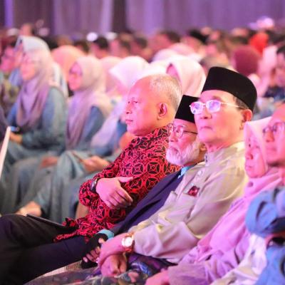 16 Mei 2025 – Menghadiri Majlis Perasmian Sambutan Hari Guru Peringkat Kebangsaan Kali Ke-54 Tahun 2025 bertempat di Borneo Convention Centre Kuching.