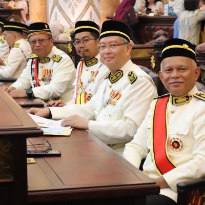 19 Mei 2025 - Menghadiri Majlis Perasmian Istiadat Pembukaan Mesyuarat Pertama Penggal Keempat Persidangan Dewan Undangan Negeri (DUN) Sarawak Ke-19.