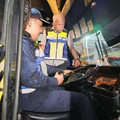 29 Mei 2025 - Menyempurnakan Program Advokasi Keselamatan Jalan Raya dan Penguatkuasaan Sempena Musim Perayaan yang dilaksanakan oleh Jabatan Pengangkutan Jalan Sarawak.