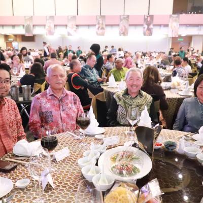22 Jun 2025, Ahad - YBhg. Dato Ahmad Nadzri bin Mohd Hassan, Setiausaha Persekutuan Sarawak telah menghadiri Majlis Makan Malam Sambutan Hari Gawai Peringkat Sarawak 2025 di Pusat Konvensyen Borneo Kuching (BCCK).
