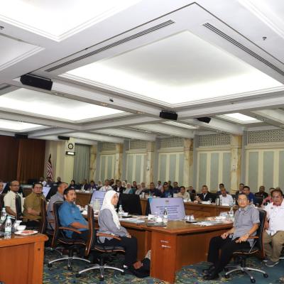 24 Jun 2025, Selasa - Menghadiri Mesyuarat Jawatankuasa Tindakan Pembangunan (JTPK) Ke-24 Bilangan 6 Tahun 2025 yang dipengerusikan oleh YBhg. Datuk Abd Shukor bin Mahmood, Timbalan Ketua Setiausaha Kanan (TKSUK) Jabatan Perdana Menteri (JPM) .