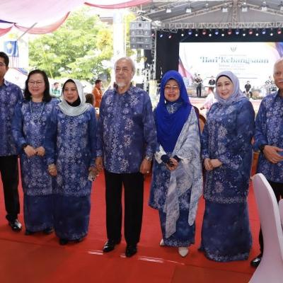 31 Ogos 2025, Ahad -  Menghadiri Sambutan Hari Kebangsaan Ke-68 Peringkat Sarawak yang berlangsung penuh gilang-gemilang di Dewan Suarah Sarikei.