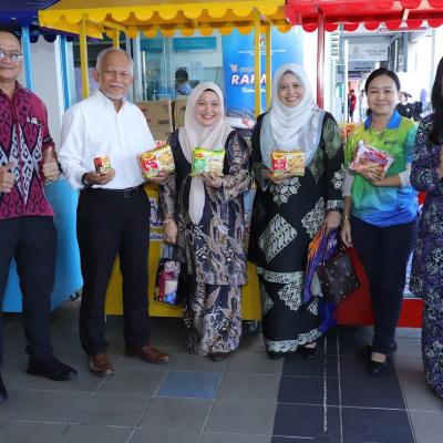 25 September 2025, Khamis - Menghadiri Program Jualan Rahmah MADANI anjuran Kementerian Perdagangan Dalam Negeri, Dan Kos Sara Hidup Negeri (KPDN) Sarawak bertempat di perkarangan bangunan KPDN Sarawak. 