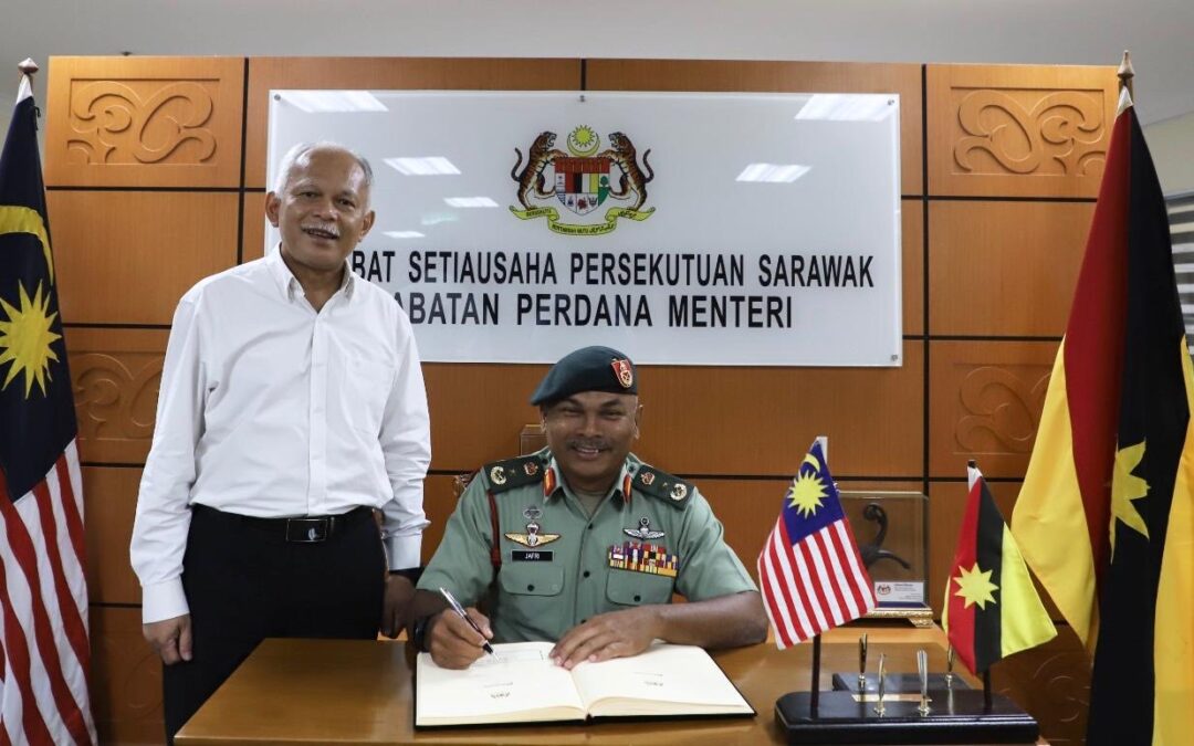 10 Jun 2025 – Menerima kunjungan hormat daripada Brig. Jen. Jafri bin Sulaiman, Panglima Briged Kesembilan Infantri Malaysia