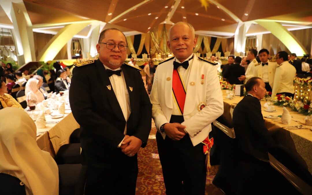 19 Mei 2025 – Menghadiri Majlis Jamuan Negeri sempena Istiadat Pembukaan Mesyuarat Pertama bagi Penggal Keempat Persidangan Dewan Undangan Negeri Sarawak Ke-19.