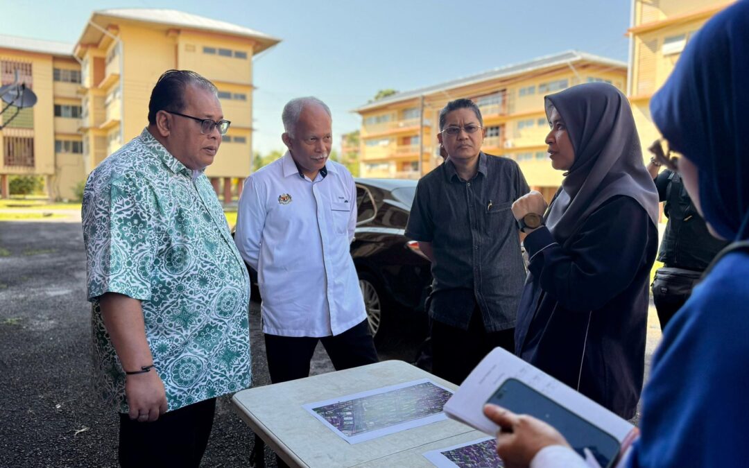23 Jun 2025, Isnin – Ketibaan YBhg. Datuk Abd Shukor bin Mahmood, Timbalan Ketua Setiausaha Kanan (TKSUK), Jabatan Perdana Menteri (JPM) telah disambut oleh pegawai-pegawai daripada JPM dan Pejabat Setiausaha Persekutuan Sarawak .