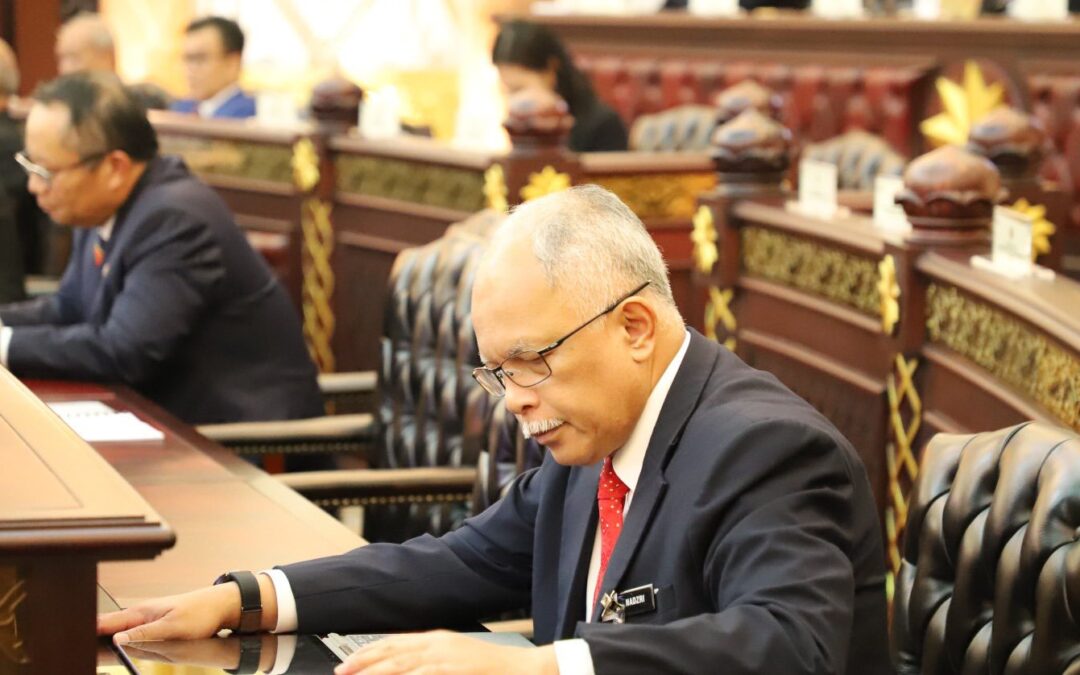 28 Mei 2025 – Menghadiri Persidangan Hari Kelapan Mesyuarat Pertama Bagi Penggal Keempat Dewan Undangan Negeri Sarawak Yang Kesembilan Belas.
