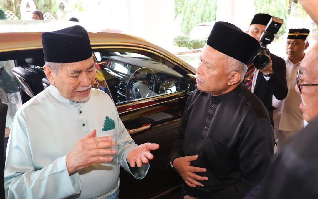 29 Mei 2025 – Menghadiri Istiadat Pengurniaan Darjah-darjah Kebesaran, Bintang dan Pingat Negeri Sarawak bagi Tahun 2022 dan 2023 di Astana Negeri Sarawak.
