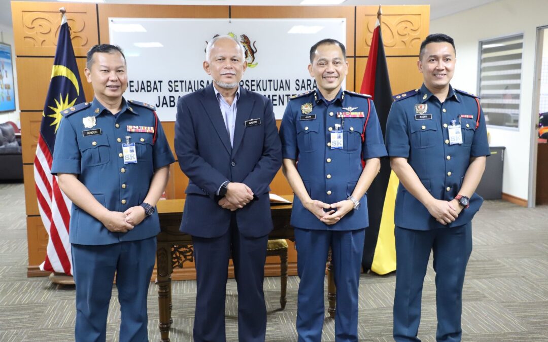 14 January 2025 – Received a visit from YS PKPjB Jamri bin Masran, Director of the Sarawak State Fire and Rescue Department
