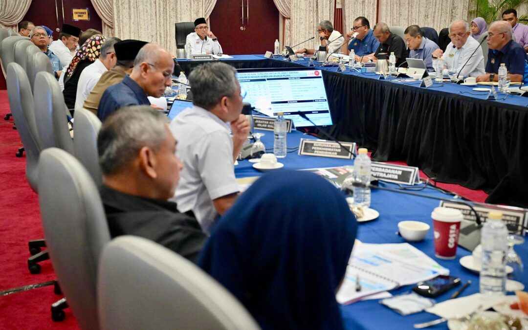 28 Jun 2025, Sabtu – Menghadiri Mesyuarat Pengurusan Ketua Setiausaha Negara (KSN) bersama-sama Ketua Jabatan dan Agensi Jabatan Perdana Menteri (JPM) .