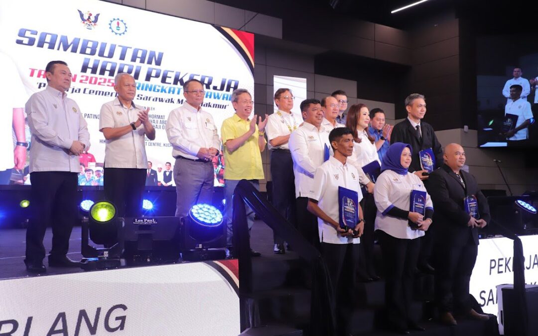 18 Mei 2025 – Menghadiri Sambutan Hari Pekerja Tahun 2025 Peringkat Sarawak yang berlangsung di Hikmah Exchange Event Centre, Kuching.