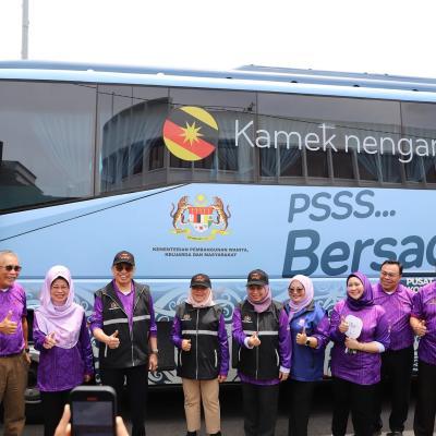 15 September 2024 – YBhg. Dato Ahmad Nadzri bin Mohd Hassan, Setiausaha Persekutuan Sarawak telah menghadiri Majlis Pelancaran Kembara Kasih Kementerian Pembangunan Wanita dan Keluarga Malaysia (KPWKM) 2024 bertempat di Tebingan Kuching.