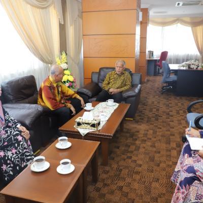 23 Mei 2024 – Kunjungan hormat daripada Tuan Haji Md Radzi Bin Hashim, Setiausaha Suruhanjaya Perkhidmatan Pendidikan Malaysia